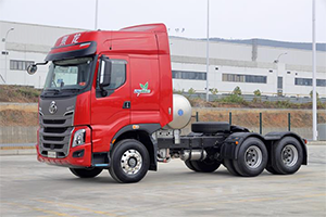530大馬力、低自重，乘龍H7 LNG牽引車強(qiáng)勢(shì)來襲