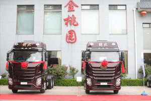 燃擎高效 氣勢(shì)磅礴 解放天然氣重卡再添猛將