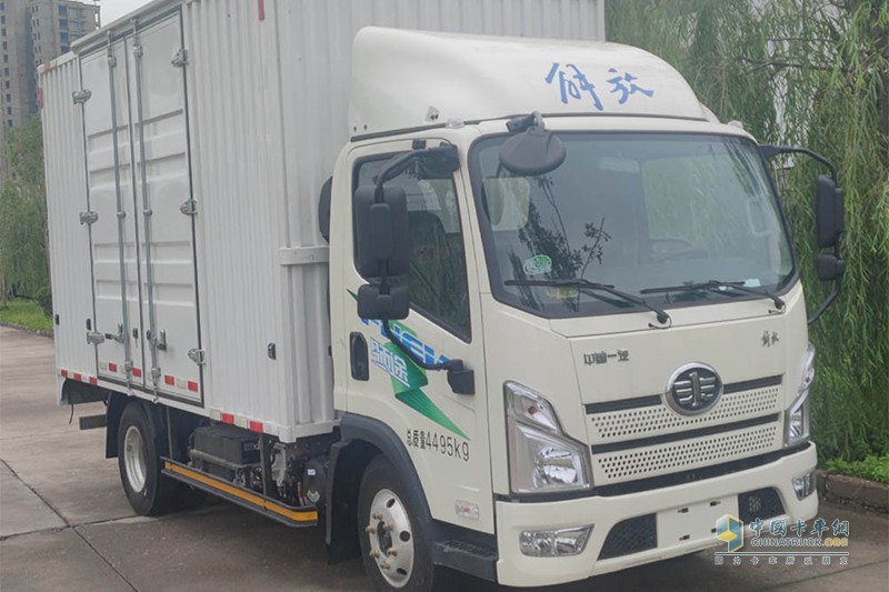 解放 領(lǐng)途 4.5T 4.16米單排插電式混合動力廂式輕卡(CA5045XXYP40K51L2E6PHEVA84)14kWh 