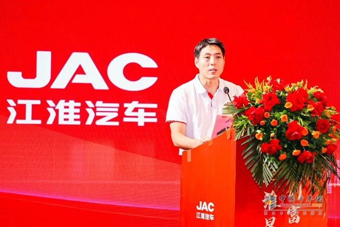 重型商用車公司黨委副書記(主持工作)、副總經(jīng)理(主持工作)王守勝