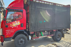 走最難最險的路！他與解放虎VH在“掛壁公路”上盤旋