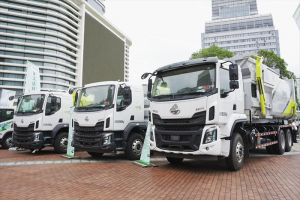 賦能城市“綠動(dòng)力”乘龍環(huán)衛(wèi)車(chē)亮相廣西環(huán)衛(wèi)行業(yè)年會(huì)