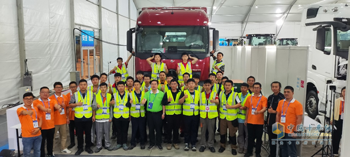 梅賽德斯-奔馳Actros牽引車(chē)亮相第二屆全國(guó)技能大賽