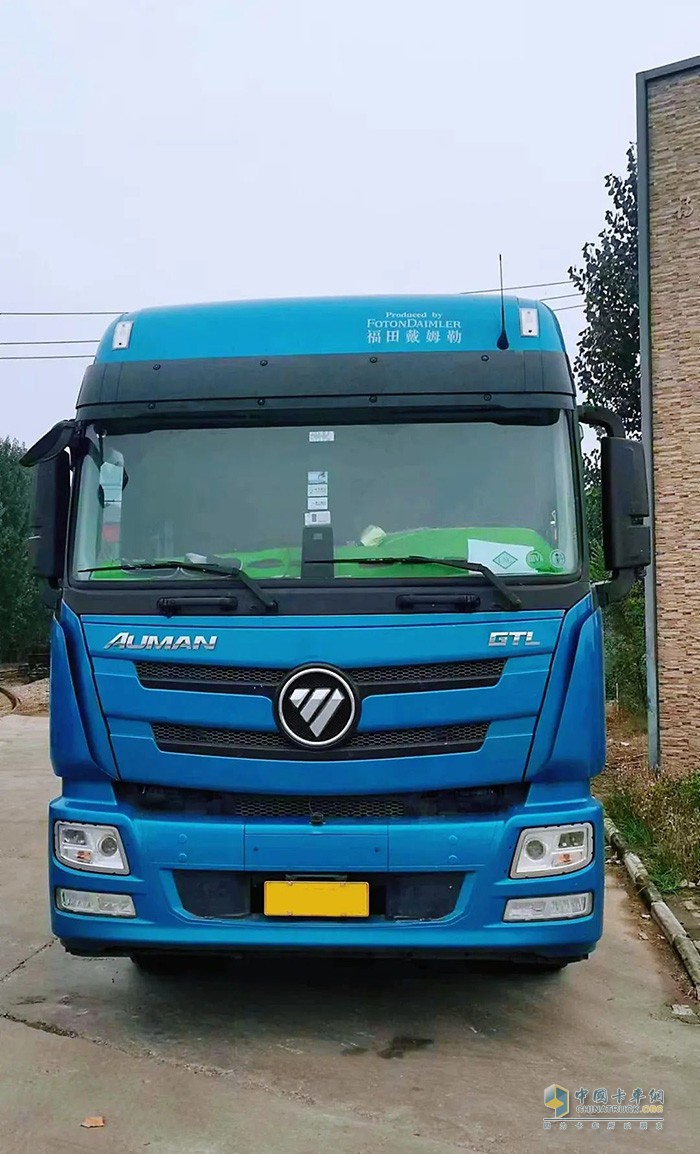 無論是整車全生命周期的經(jīng)濟性，還是服務(wù)的專業(yè)性，歐曼GTL460燃氣重卡都表現(xiàn)得非常好，可謂省錢、省心、省力，這是田國良的直觀感受。