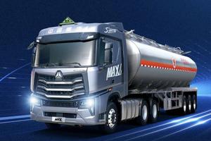 交車(chē)20輛，追加100輛！豪沃MAX?；愤\(yùn)輸牽引車(chē)為何如此受寵？