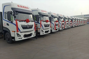 20臺(tái)東風(fēng)天龍新能源牽引車(chē)交付唐山大客戶