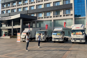江淮1卡超級(jí)會(huì)員日：新能源輕卡正成為卡友創(chuàng)富的貼心伙伴！