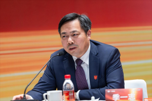 一汽解放季一志：3個(gè)方面布局新能源賽道，2024年目標(biāo)比今年翻一倍