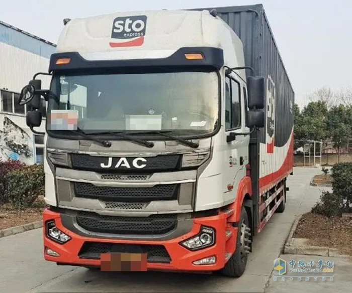 格爾發(fā)快遞載貨車“長途之王”是如何練成的？