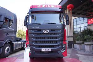 華菱X9全新高端重卡 助力卡友盡“擎”馳騁盈運路