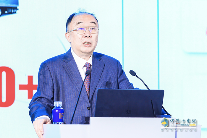 北京重卡2024年值得被期待的兩大原因：沉穩(wěn)又冷靜，年輕有朝氣