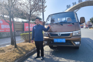 六年陪伴，東風途逸T5走進一個人的心里