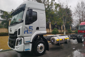 百公里氣耗低至17kg，乘龍H5燃?xì)饩G通載貨車讓你賺更多