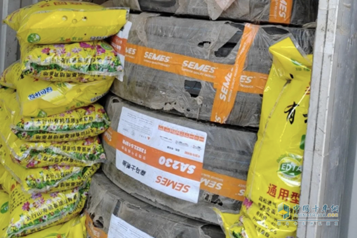 省錢又省心，長(zhǎng)安跨越王X3CNG給予她持續(xù)拼搏的底氣!