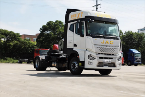 618快運(yùn)省賺，首選江淮星耀X7 LNG 4×2牽引車