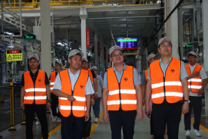 品質(zhì)贏信賴(lài) 歐馬可與廣東頭部物流企業(yè)達(dá)成新能源戰(zhàn)略簽約500臺(tái)！