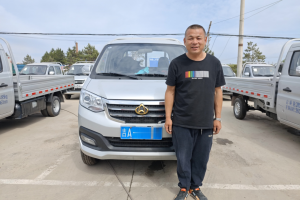 能拉能跑又安全！長(zhǎng)安新豹T3助力張師傅奔富不迷路