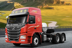 【名車品鑒】毛遂“紫”薦 這個(gè)大運(yùn)重卡絕絕紫！