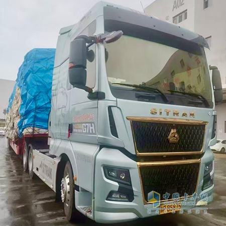 中國重汽汕德卡G7H 630燃?xì)鉅恳?公路物流的智選良伴