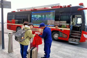 安全守護成長，宇通宣傳消防車助力消防安全“開學第一課”！