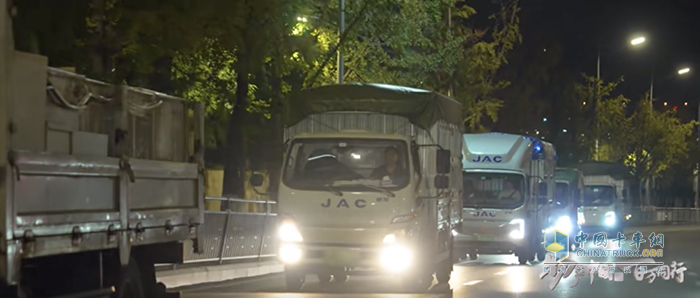 1號(hào)伙伴張勇攜江淮1卡，率車隊(duì)闖出一條現(xiàn)代水產(chǎn)養(yǎng)殖致富路