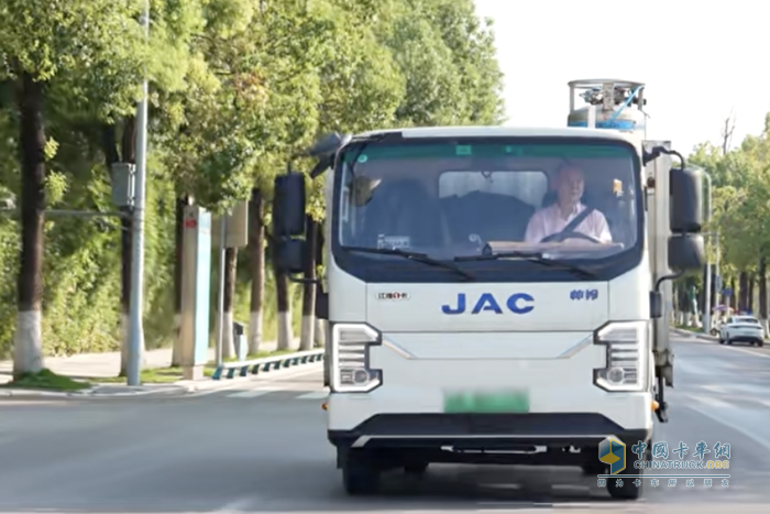 1號(hào)伙伴張勇攜江淮1卡，率車隊(duì)闖出一條現(xiàn)代水產(chǎn)養(yǎng)殖致富路