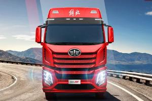 速來圍觀解放J6V 8×4載貨大型圈粉現(xiàn)場