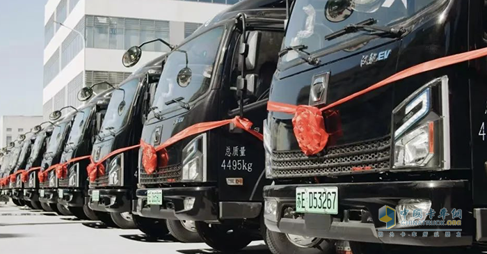2024中國(guó)商用車黑科技大賽，徐工汽車再獲雙獎(jiǎng)！