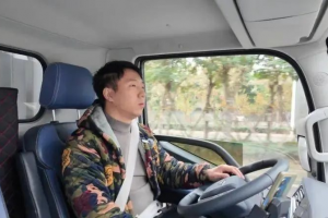 車有勁，續(xù)航遠，四川卡友對領航大G-LNG輕卡一見傾心