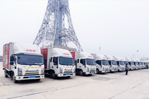 江淮1卡交車頻頻 啟新2025創(chuàng)富征途