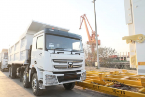 踏浪出海！百臺(tái)徐工XG1 DH400T燃油自卸車交付印尼