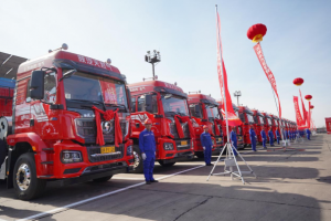 陜汽：百輛天然氣牽引車(chē)正式交付