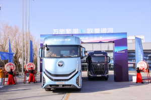 跨黃河、征秦嶺，福田歐曼銀河以“穩(wěn)靜智省強”續(xù)寫新絲路傳奇啟航，隨歐曼銀河，看萬里繁星