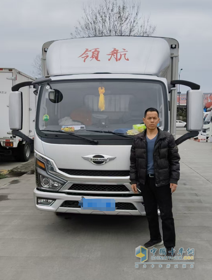 成都卡友：十多年只認(rèn)準(zhǔn)時(shí)代汽車，領(lǐng)航大G-LNG輕卡讓我更賺錢！