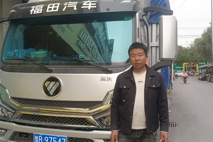 河南卡友張師傅：拉重載綠通，瑞沃TS5超給力