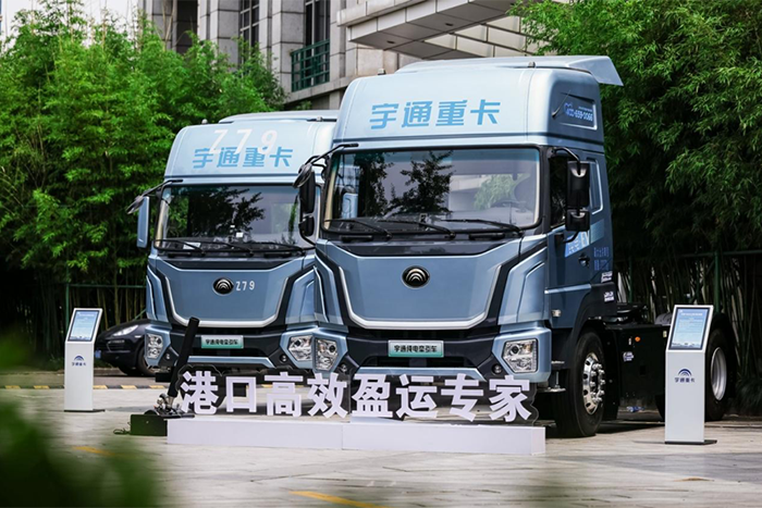 在鋼鐵與鹽霧之間，宇通重卡T系列如何書寫新能源時(shí)代的人性答案？