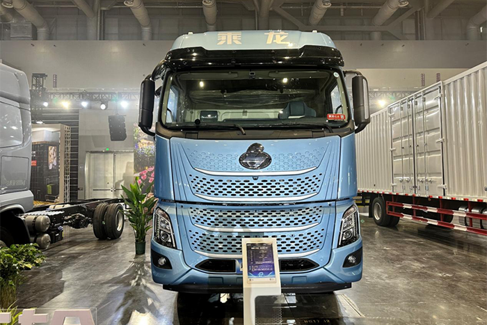 一路領(lǐng)鮮！乘龍H7 Pro 6x2冷藏車助你省油多拉