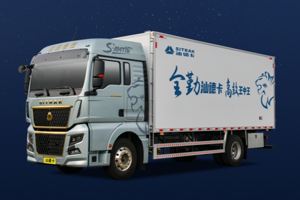 40℃高溫暴擊？看汕德卡G7H冷藏車如何重新定義“鮮”標(biāo)準(zhǔn)！