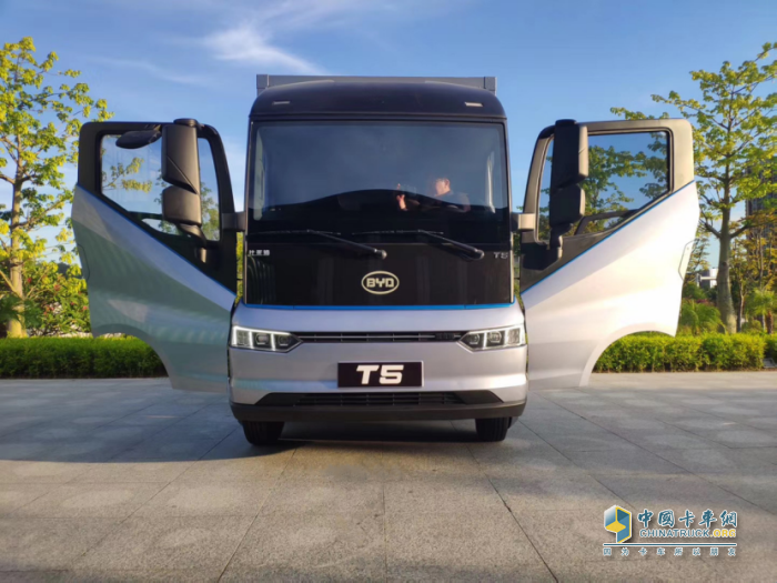 綠水青山正多嬌 比亞迪T5D成功入圍綠色運(yùn)輸純電載貨車(chē)型評(píng)選！