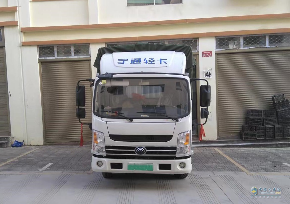 二十年貨運(yùn)“老司機(jī)”首選宇通輕卡！這款輕卡為何讓人信賴？