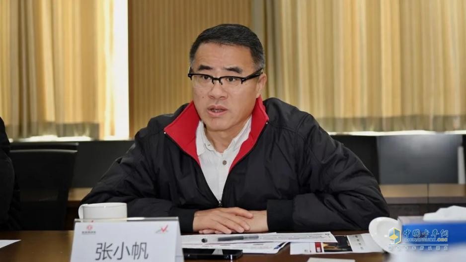 趁著人事調(diào)整以及重卡行業(yè)上行周期的到來(lái)，東風(fēng)商用車有望在今年迎來(lái)轉(zhuǎn)機(jī)。
