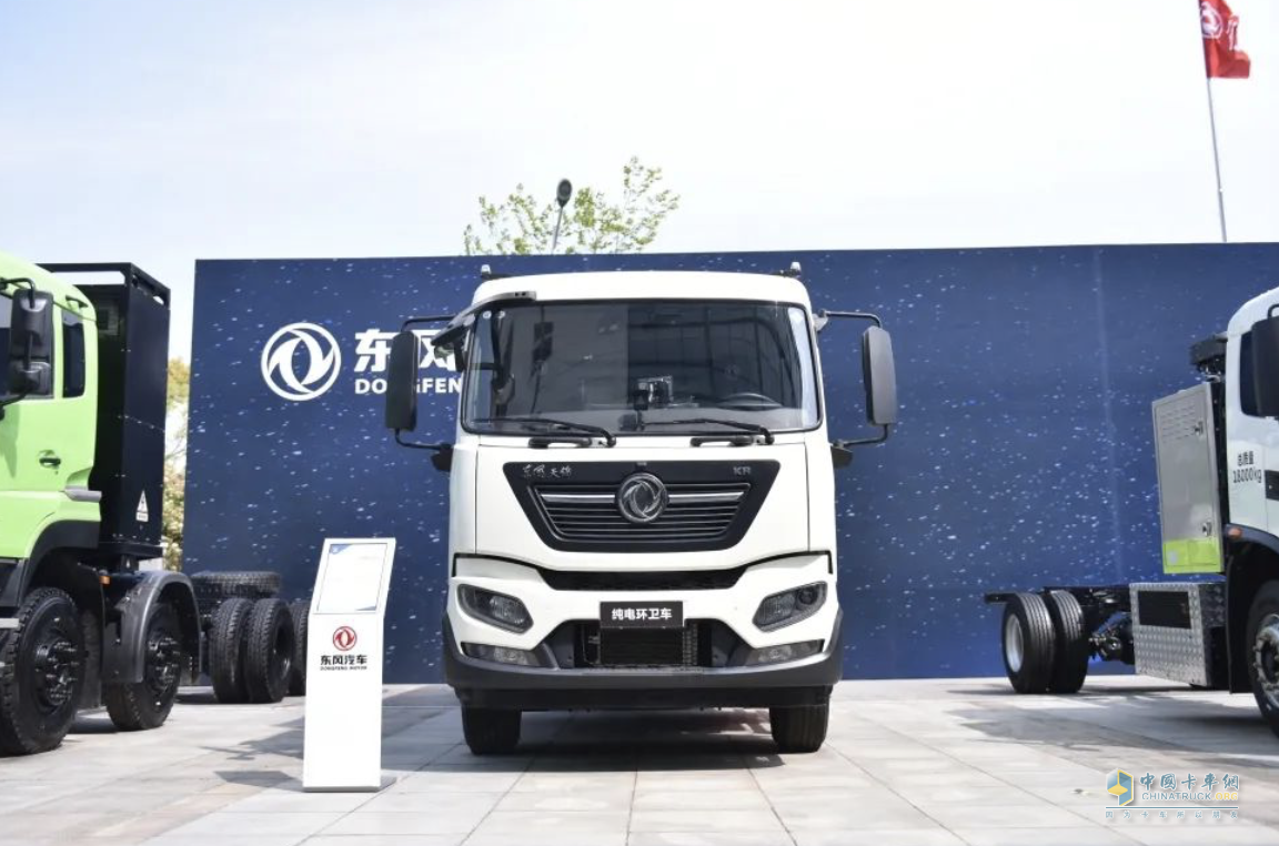 炫酷高能超低碳！快來“種草”東風(fēng)商用車
