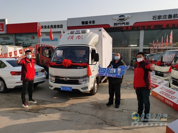 拉凍肉的張師傅：習(xí)慣了福田車，冷藏車還選福田