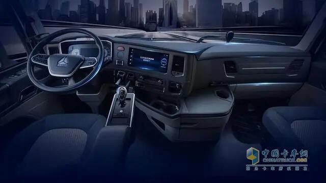 唐振輝：買(mǎi)車(chē)我就認(rèn)定中國(guó)重汽！豪沃MAX燃?xì)獍嬷档觅I(mǎi)！