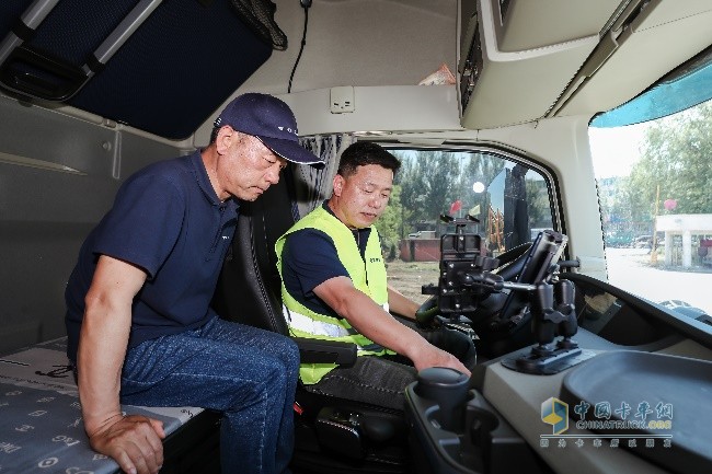 九年堅(jiān)守 追求高效永不止步 沃爾沃卡車綠駕學(xué)院沈陽(yáng)站燃擎開(kāi)營(yíng)