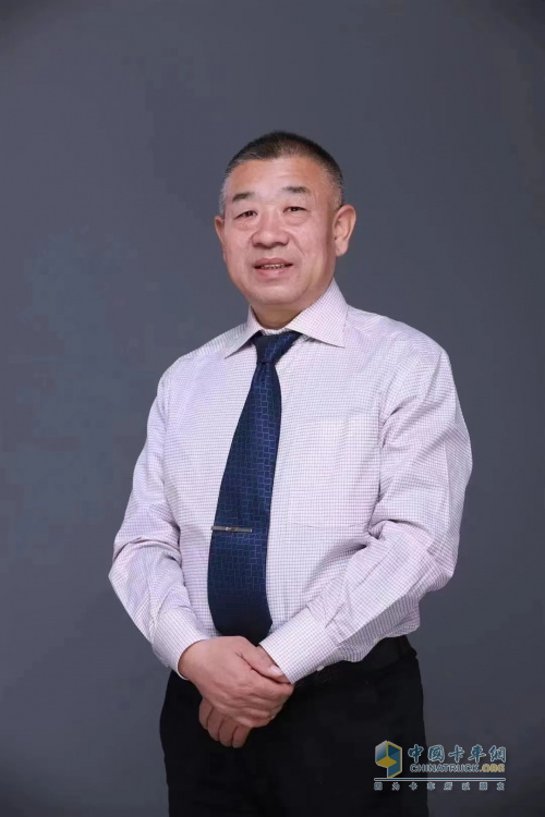 鮮奶運(yùn)輸急先鋒，東風(fēng)天龍GX顯神通