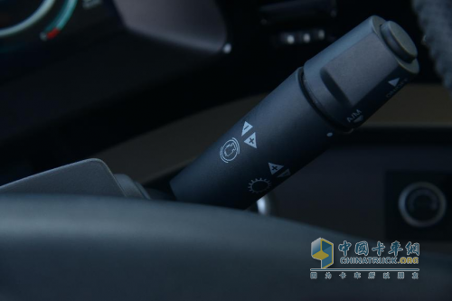 國產(chǎn)高端重卡新標(biāo)桿，東風(fēng)天龍GX重卡詳解！