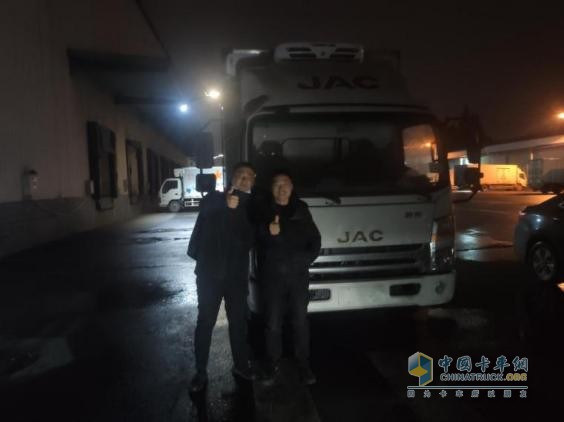 擇一車“白首”武漢王總終遇帥鈴圓夢(mèng)中長(zhǎng)途城際冷鏈物流！