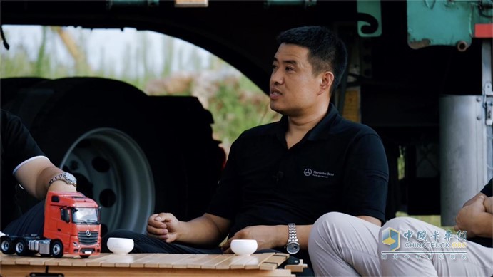 散戶能用奔馳Actros C嗎？卡友的真實(shí)感受告訴你答案
