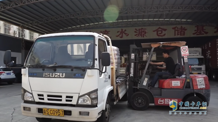 慶鈴五十鈴KV100再獲發(fā)現(xiàn)信賴大獎！城配物流迎來“最強致富利器”？